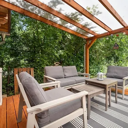 Mannana Haziko Шале Szokolya