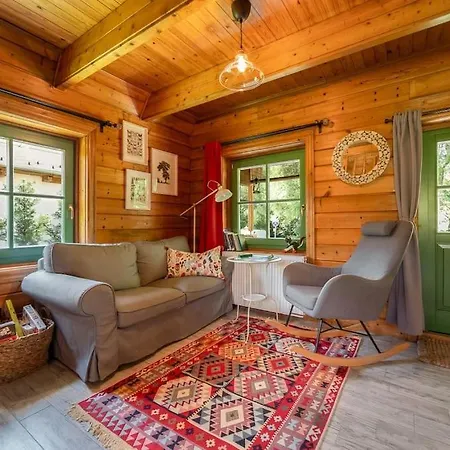 Mannana Haziko Szokolya